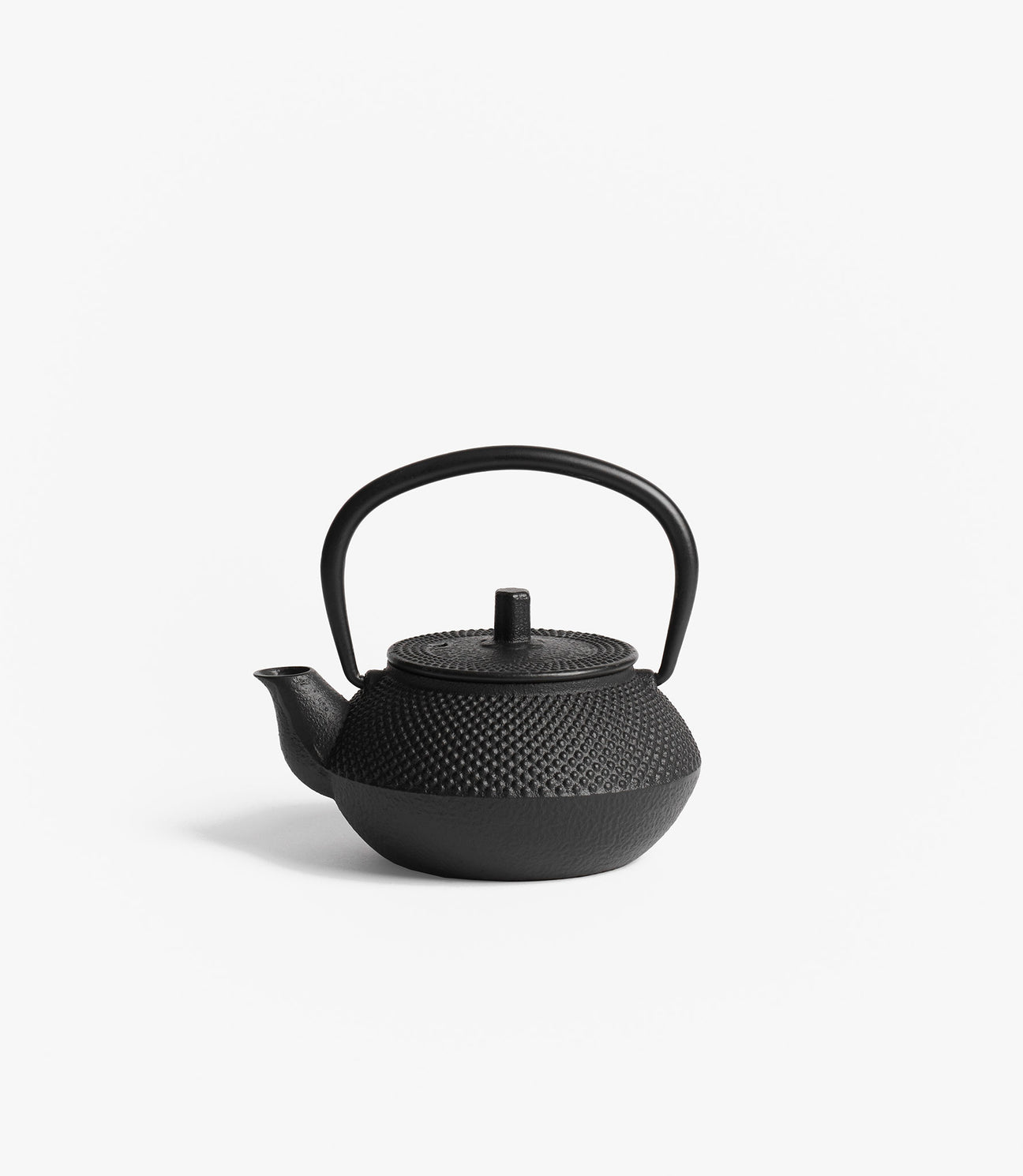 Small handcrafted cast iron teapot 0.3l - HJEM kensington