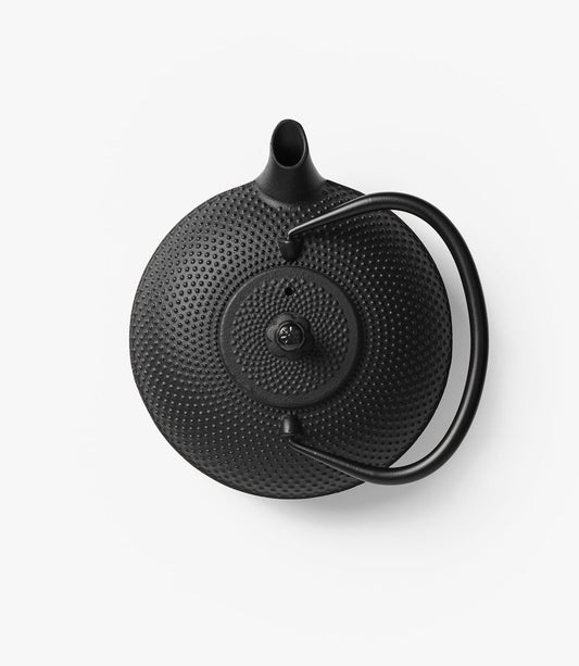 Handcrafted cast iron teapot 0.8l - HJEM kensington